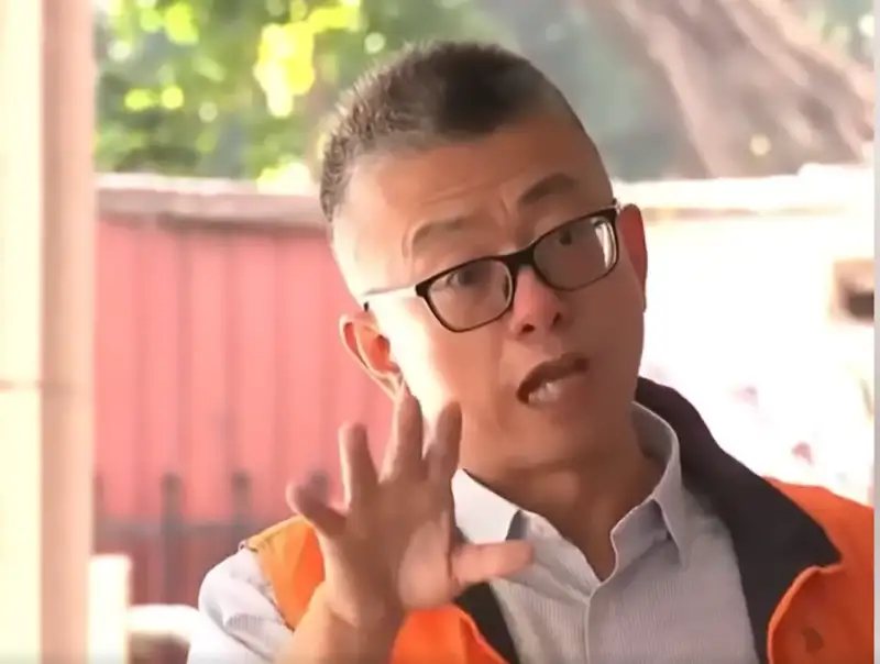 高雄雙罷劫總幹事朱磊表示,罷團會把握到本月13日為止的最後三天機會,持續收件,絕不放棄。(記者吳文欽攝)