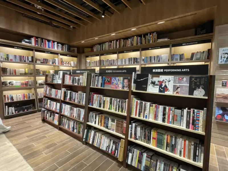 誠品台南17天吸40萬人 7月推不打烊書店