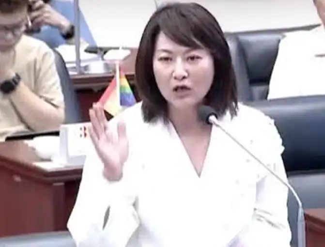 中油大林煉油廠又起火,一人受傷送醫。市議員陳麗娜表示,請立即徹查起火原因、公開檢討報告、強化安全機制,這把火,該有人負責。(記者吳文欽攝)