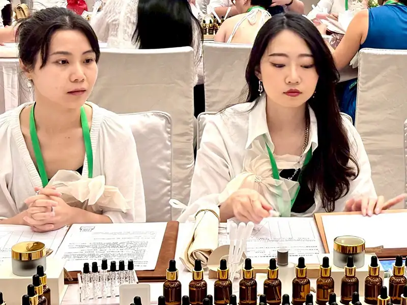 嘉藥調香雙星奪2025 AIFA國際賽冠季軍