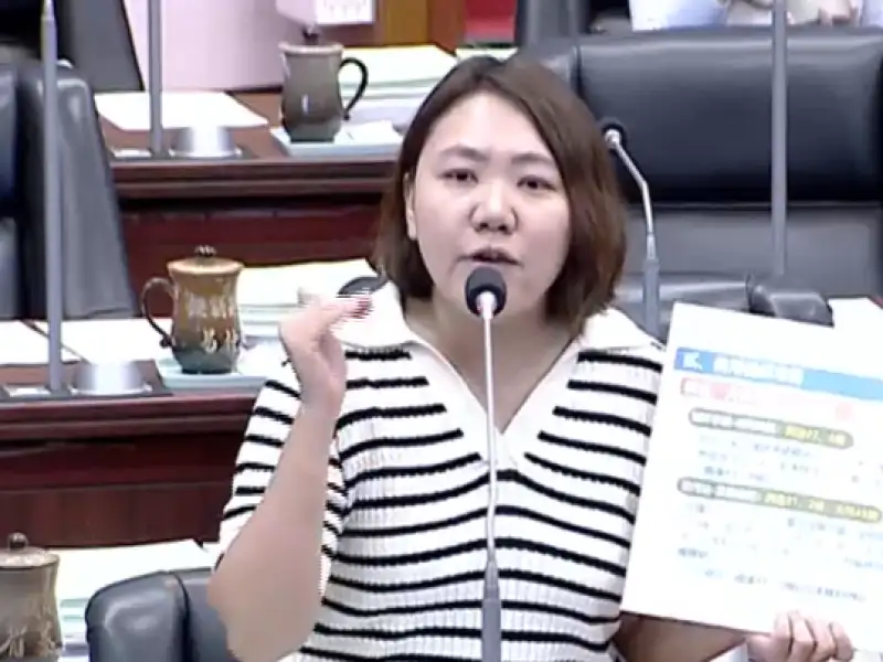 小港高中衝突影片震驚全台　邱于軒籲市府補足校安人力