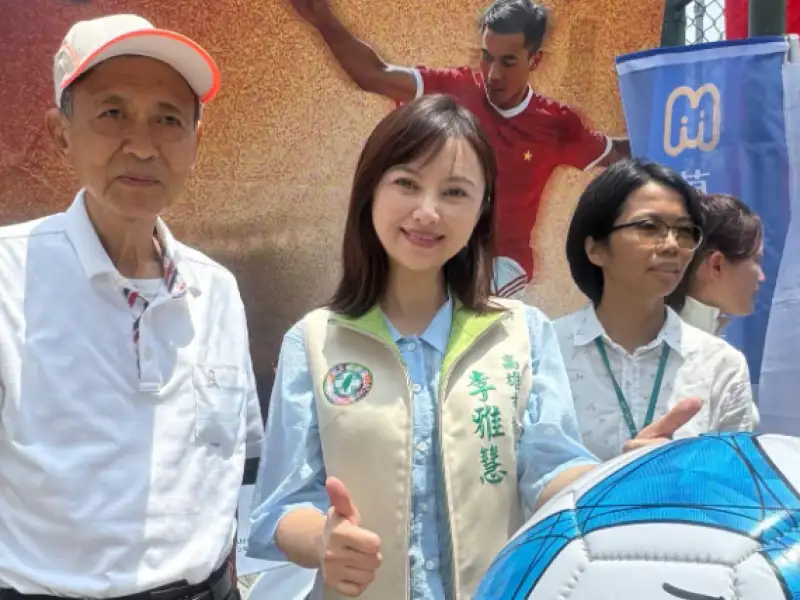 高雄智慧機車停車格8月啟用　李雅慧：三大熱區先行上路