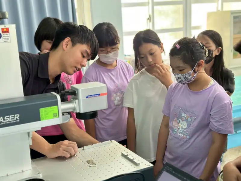 南方創客基地講師團深入東山國小　點亮偏鄉孩子創造力