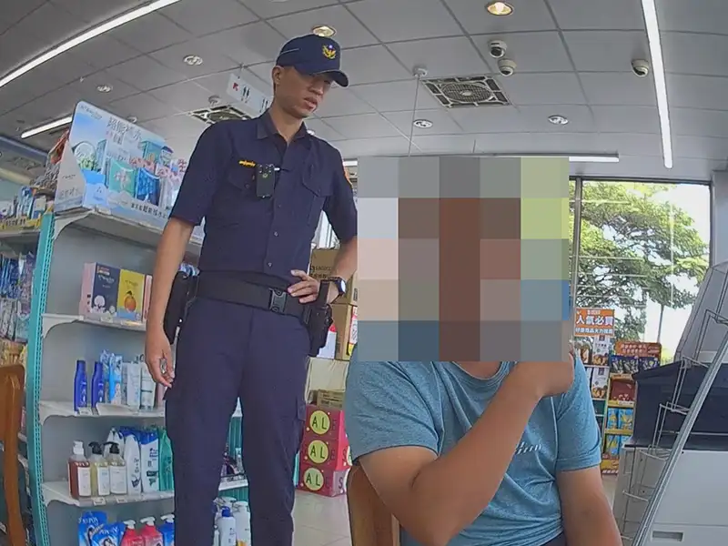 精神障礙男子走失 警方耐心查訪助其平安返家