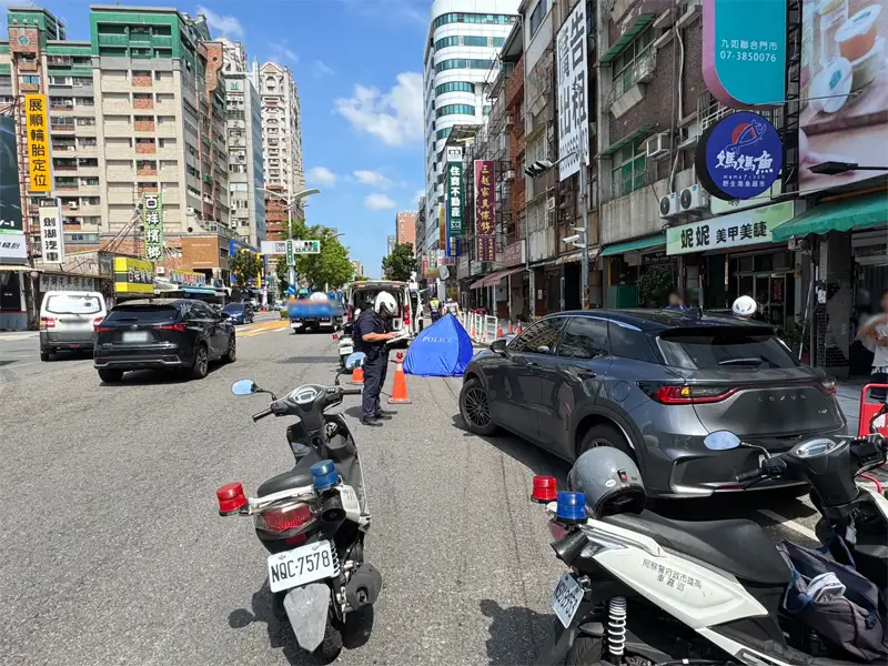 高雄曳引車右轉釀禍  高雄78歲機車騎士慘死