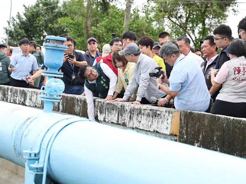 卓揆南下視察災情宣布啟動「雲嘉南前進指揮所」 全力支援災後復原