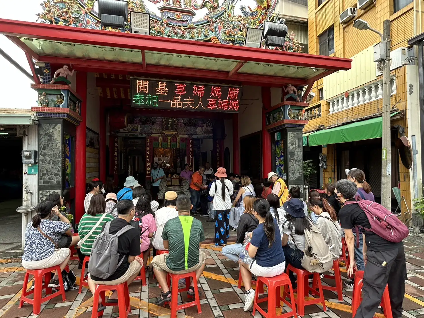 導覽解說-辜婦媽廟。(圖/觀光旅遊局 提供）