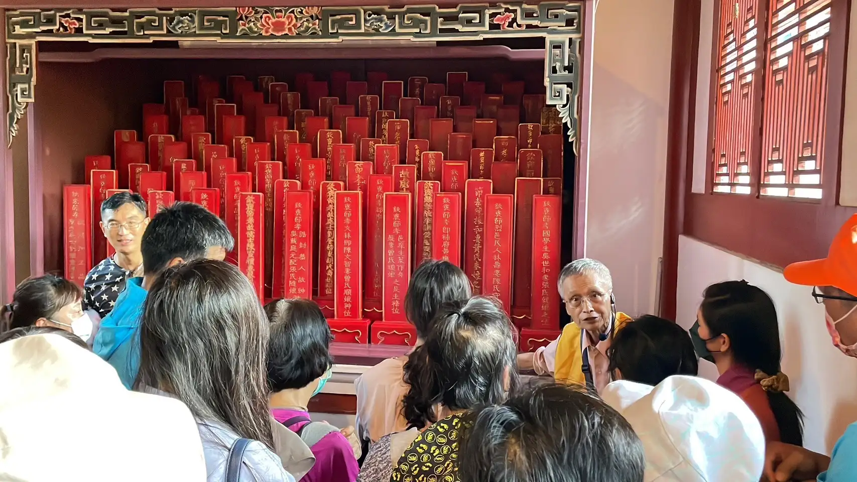 導覽解說-孔廟節孝祠。(圖/觀光旅遊局 提供）