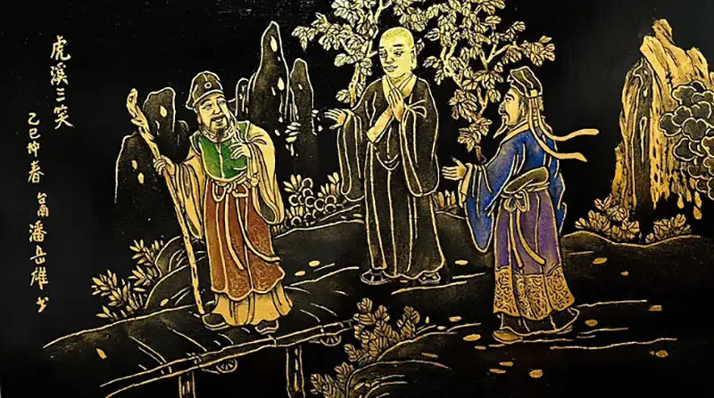 圖為作品〈虎溪三笑〉,運用各種不同金箔裝飾技法的擂金畫,既華麗又不失典雅。(圖/臺南市政府觀旅局 提供)