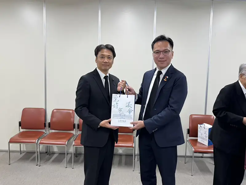 高雄議員林智鴻訪日 熊本遺族會上談台日民主與和平