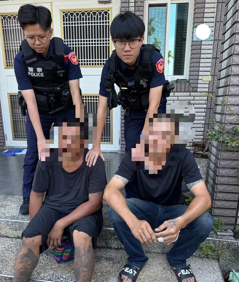 民雄分局專案小組在雲林拘提2名涉案竊嫌到案。(圖/民雄分局提供)