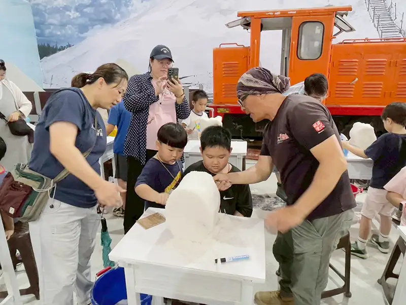 小小鹽雕師活動。(圖/雲嘉南管理處 提供)