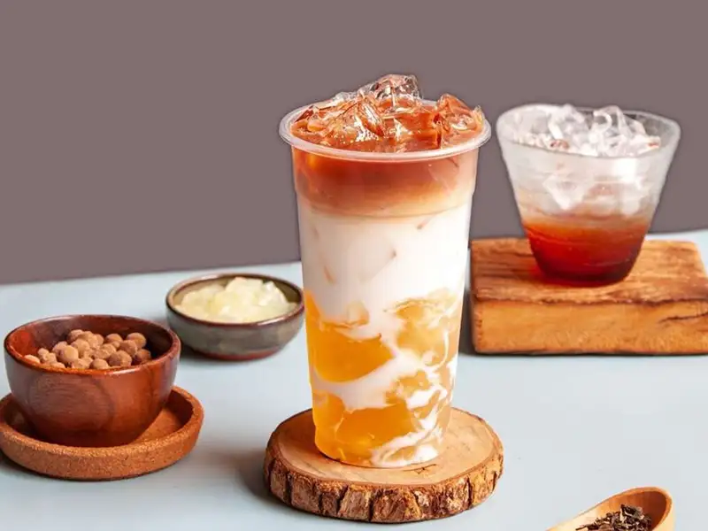 「高雄奶茶節」9/20、21在鹽埕埔站1號出口熱鬧登場!(觀光局提供)