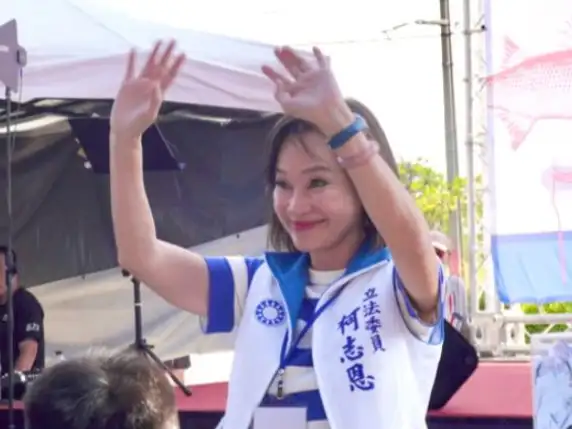 柯志恩強調,教育部喊出全面加強校園安全,但若缺乏修法與經費支持,終將淪為空談。(記者吳文生攝)