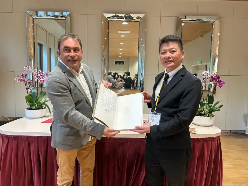 高市副議長曾俊傑率團訪法　建議大諾瓦西舉辦「台灣生活節」促進文化交流