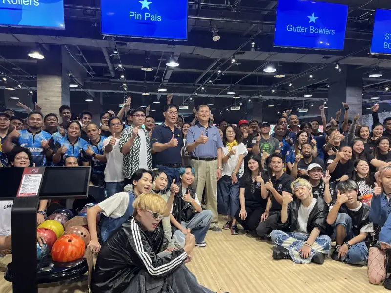 高市勞工局辦BIG BALL保齡球賽　台泰菲印越22隊同樂