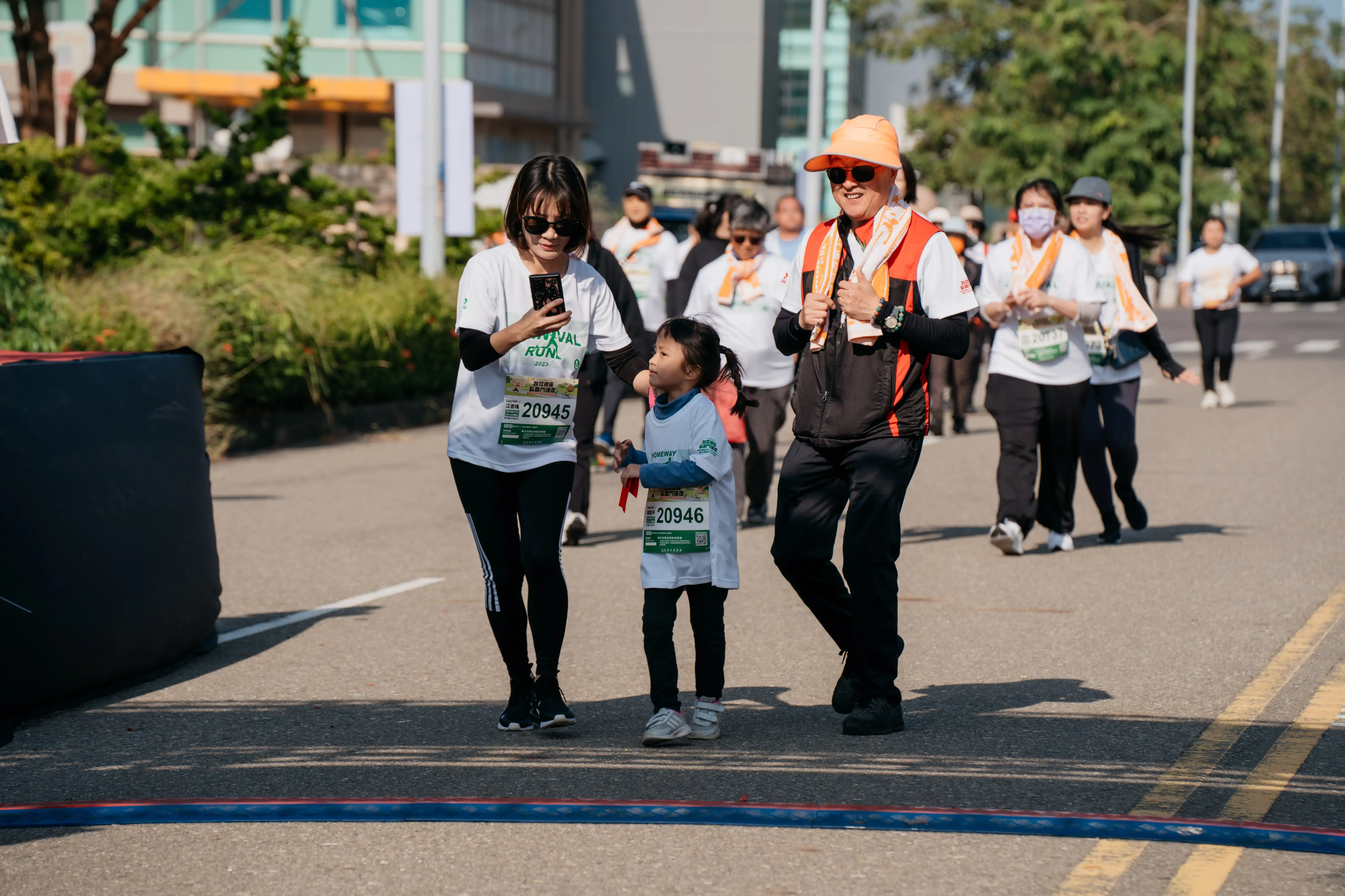 挑戰自我、樂跑台江 —— 5KM、10KM、21KM 三大組別任你選，不管是初學者還是跑步高手，都能找到最適合的舞台！(圖/紅崴科技 提供)