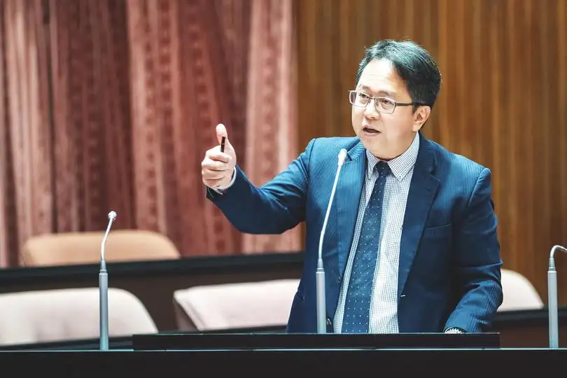 立委邱志偉表示,日本自民黨總裁高市早苗當選首相後,台日關係將延續安倍時期精神,在相互信任與共享價值基礎上,持續深化經濟與安全合作。(取自邱志偉臉書)