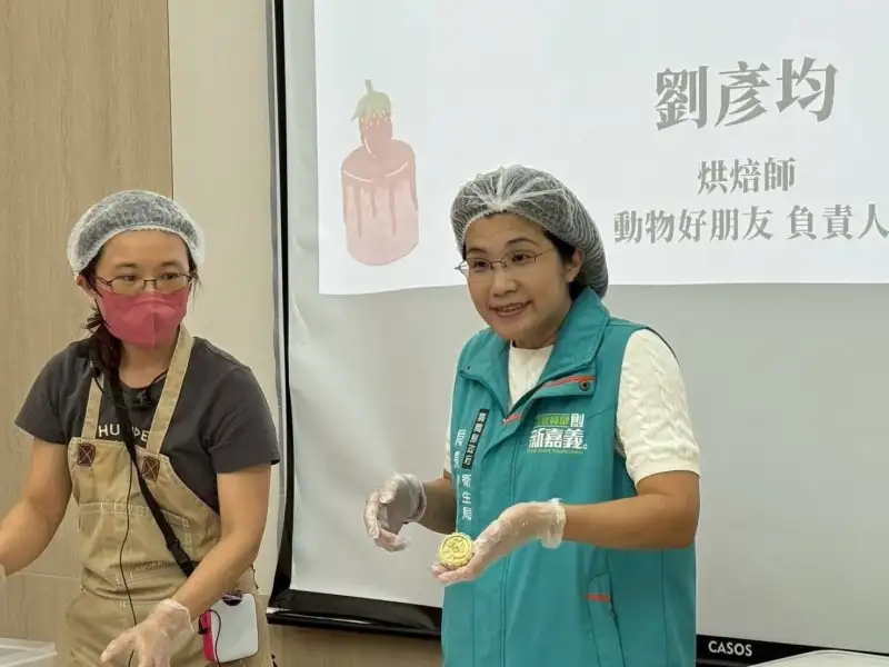 嘉縣心理健康月活動 親子做月餅體驗紓壓之道