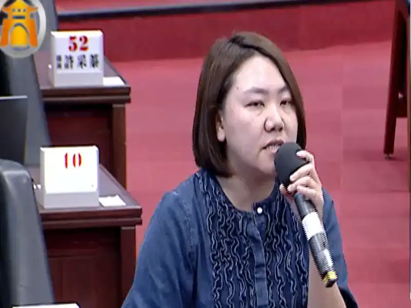 邱于軒批高市民政局不務正業 籲回歸專業專注市政
