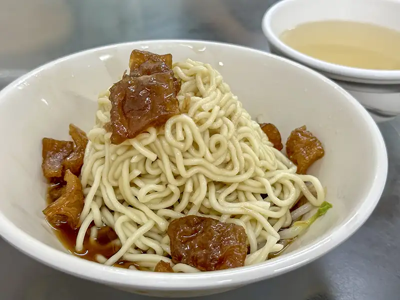 傳統小吃「椪皮麵」。(圖/嘉義縣文化觀光局 提供)