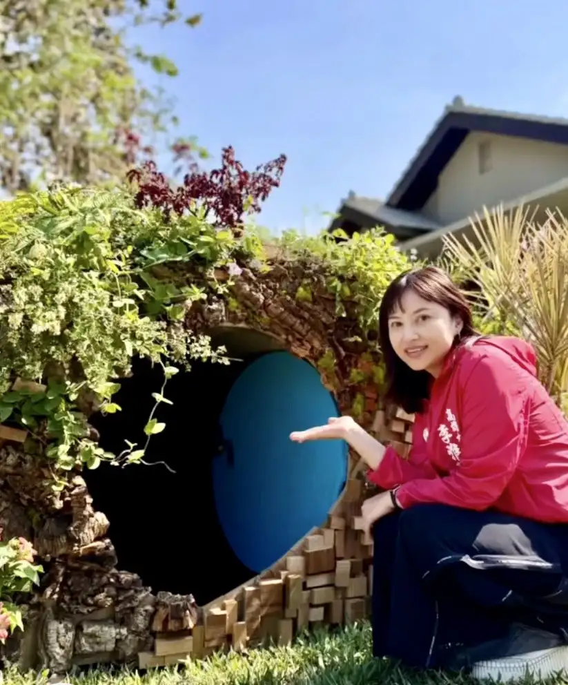 左營眷村緯六路二日通車，市議員李雅慧指出，市府啟動公辦都更計畫並爭取中央9億元經費，拓寬緯六路，變大變美。（記者吳文生翻攝）