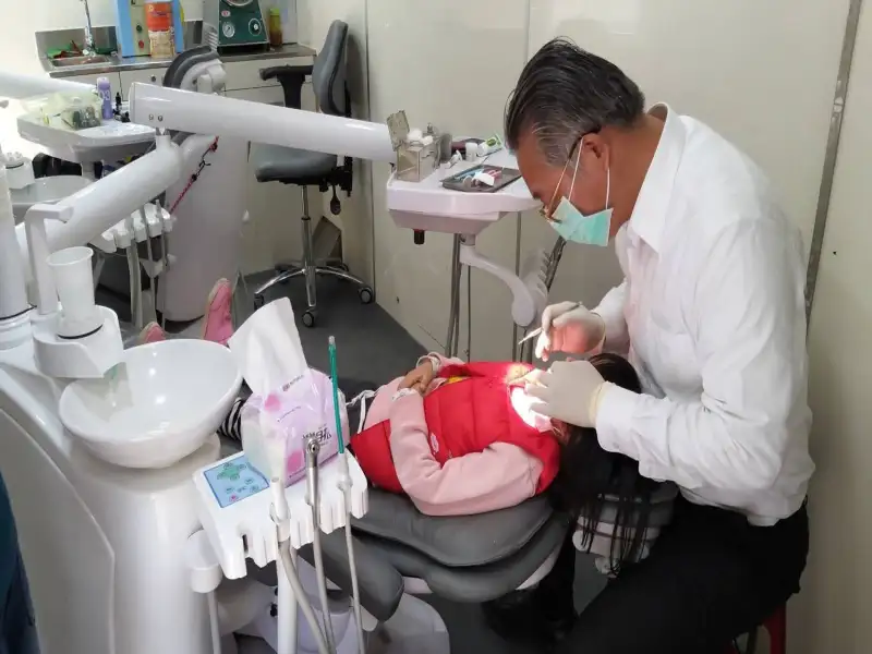 嘉義縣牙科醫療覆蓋率達100％ 口腔醫療專車深入偏鄉守護縣民健康