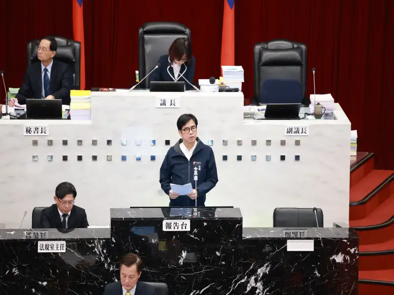高雄市府駁預算「歸零」說法：長照、教育等服務不中斷